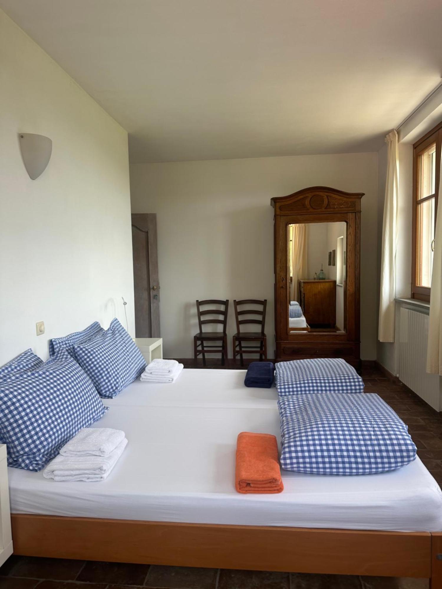 Collina Di Sopra Villa Tresana ภายนอก รูปภาพ