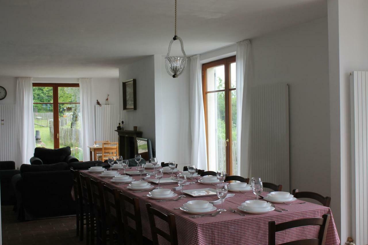 Collina Di Sopra Villa Tresana ภายนอก รูปภาพ